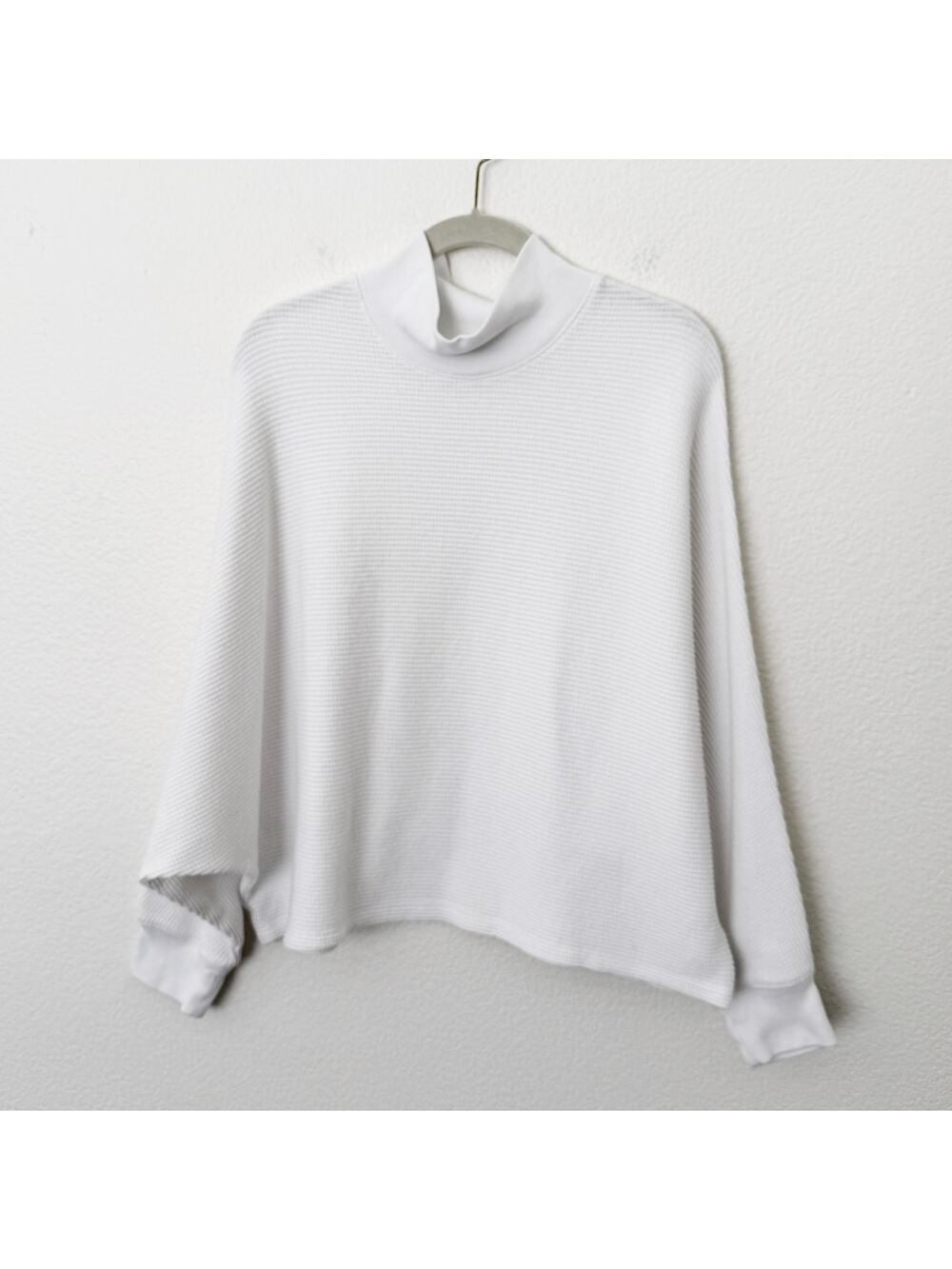 [Abercrombie & Fitch] White Waffle Knit Mock Neck Oversized Sweater Size L/XL